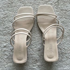 Biege strappy low heel